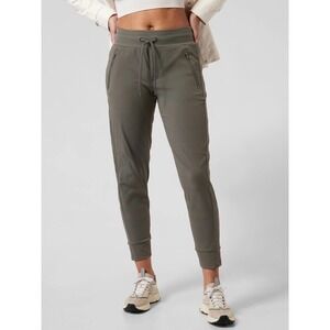 Athleta Jogger Pants Trekkie North Zipper Pockets Arbor Olive Green Size 18